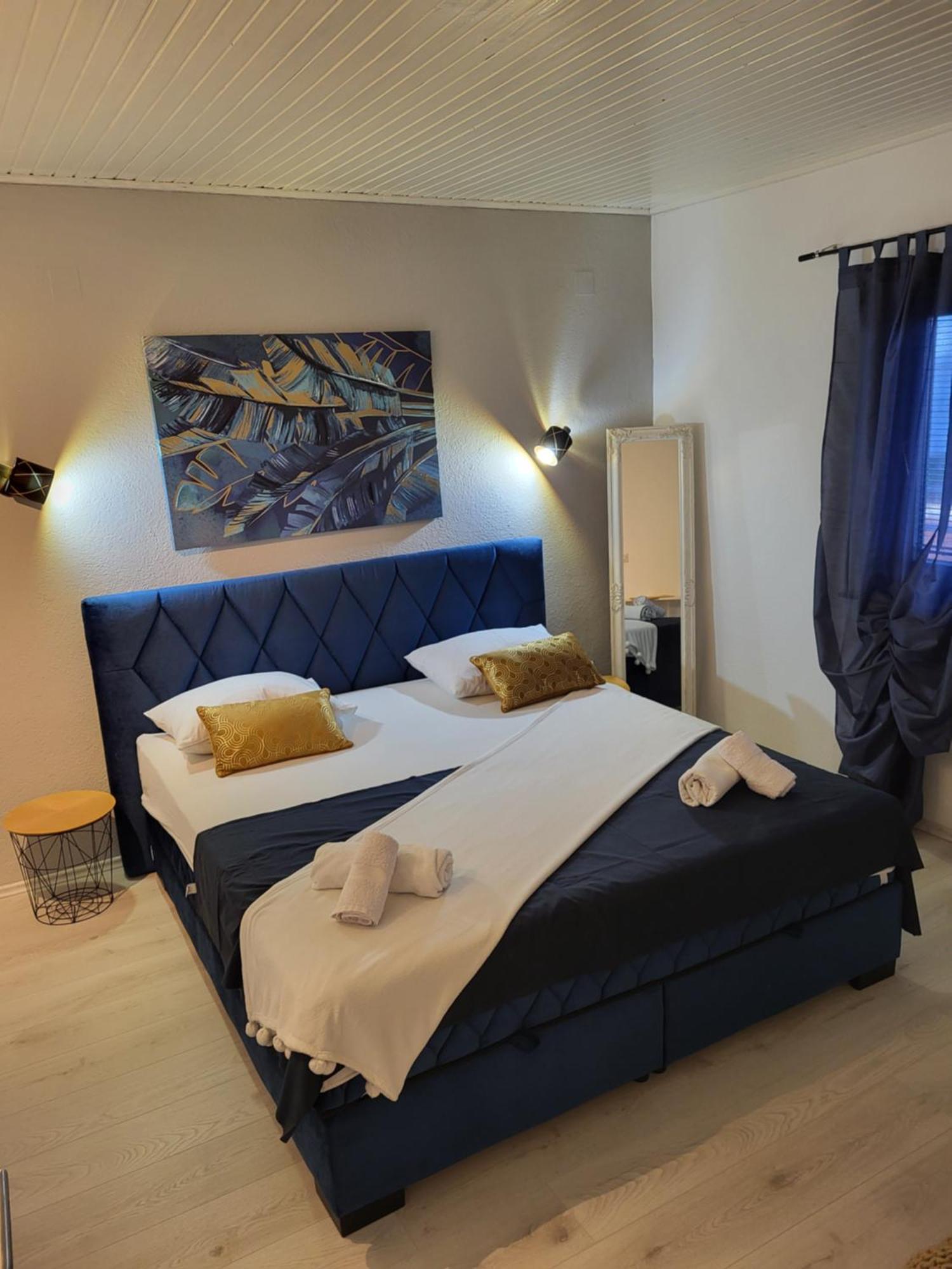 Apartments Mikas Stanici Zewnętrze zdjęcie